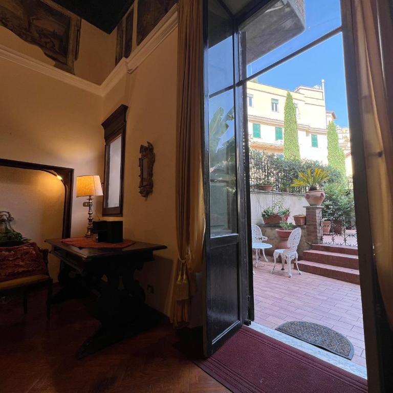 Veronica Suite, Terrace exclusive Historic Centre Piazza Venezia - Appartement avec Terrasse - 3