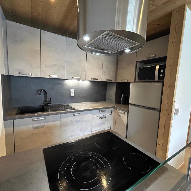 GROTTE AUX FEES A - Appartement skis aux pieds - Wifi- Parking - Appartement 2 Chambres - 2