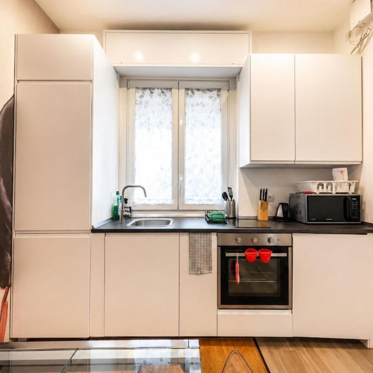 Tortona Chic Studio - Near Navigli with Parking - Appartamento con 1 Camera da Letto - 4