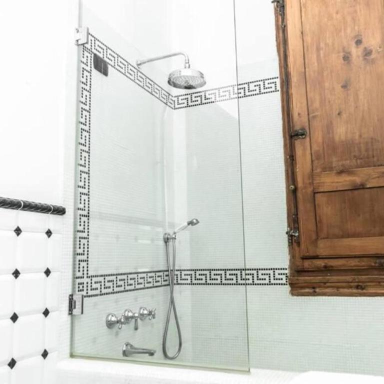 Comfy portion of property By Villa Il Mosaico - Camera Matrimoniale - 3