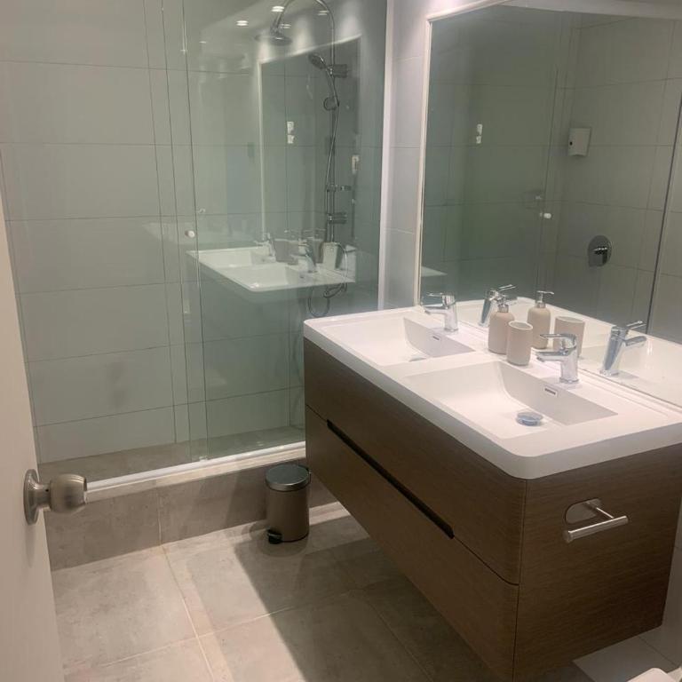 Ideal for 4 and Close To Everything in Vitacura - Apartment - 13