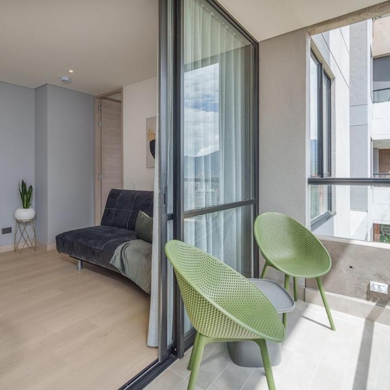 El Tesoro 1BR Coworking, Rooftop & Market AC - One-Bedroom Apartment - 3