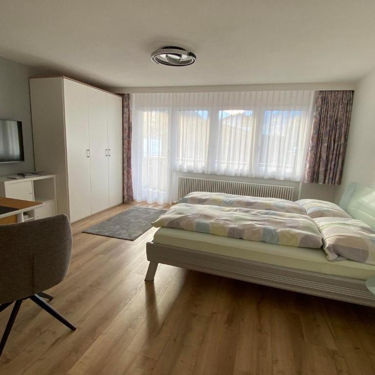 Haus Saturn - Studio - 2