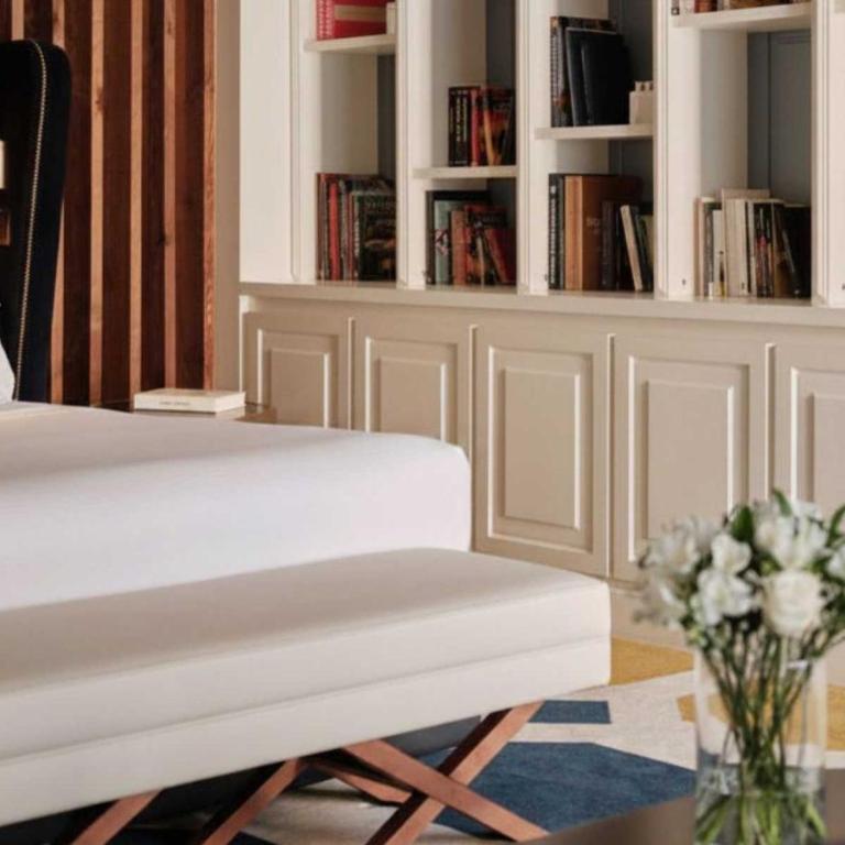 Only YOU Boutique Hotel Madrid - Suitheart - 3