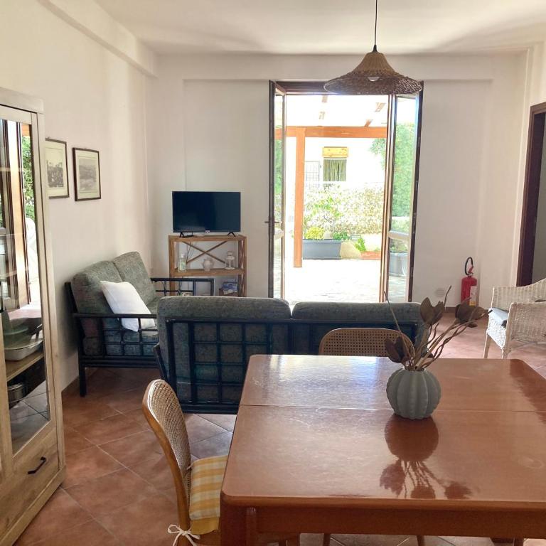 Posidonia Apartments - Appartamento con Vista Giardino - 9