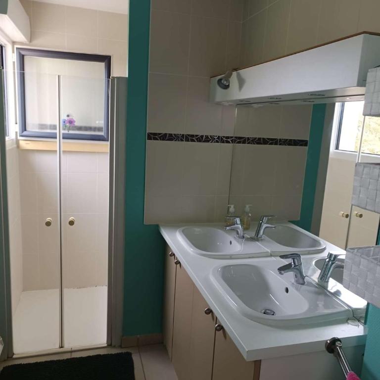 Grand T2 avec terrasse et parking – À deux pas de l'océan à Capbreton - Appartement 1 Chambre avec Balcon - 4