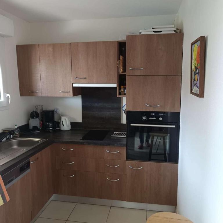 Grand T2 avec terrasse et parking – À deux pas de l'océan à Capbreton - Appartement 1 Chambre avec Balcon - 6