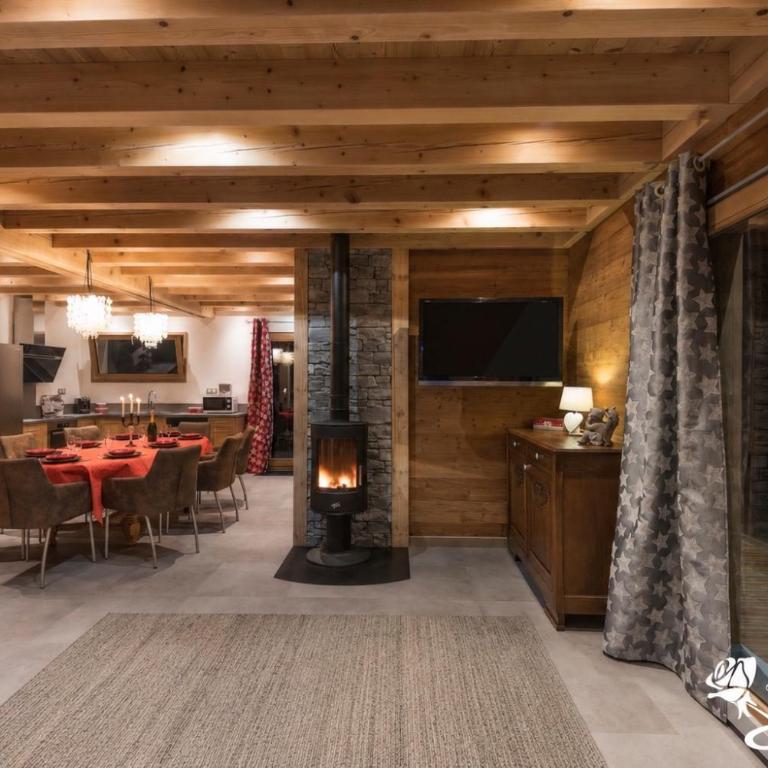 Chalet familial 9 personnes avec sauna privatif et piscine naturelle - Le Domaine des Fleurs Gérardmer - Chalet - 6