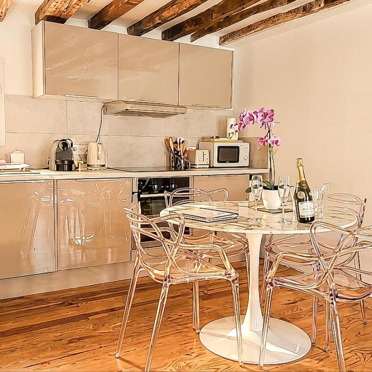 Casalionelparis 1820 Flat with elevator, Queen bed, portable AC, near Le Louvre - Appartement 1 Chambre - 11