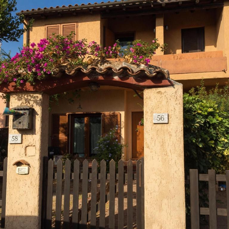 Antonio Rose Garden - Two-Bedroom Apartment - 2