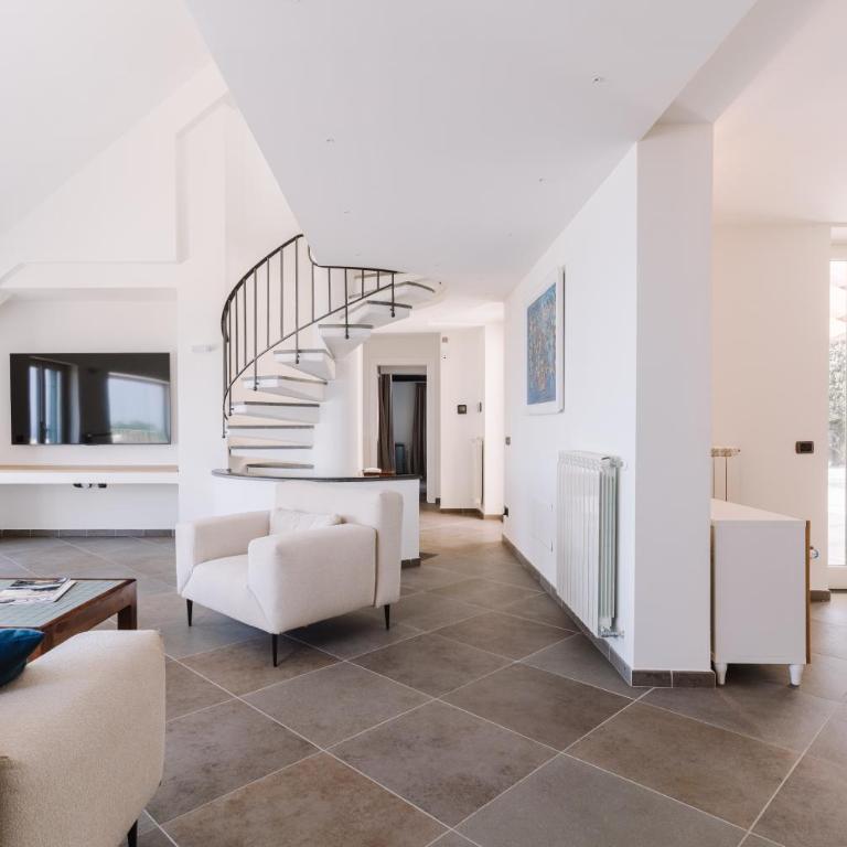 Villa Dequinz Luxury Retreat & Private Infinity Pool - Villa - 18