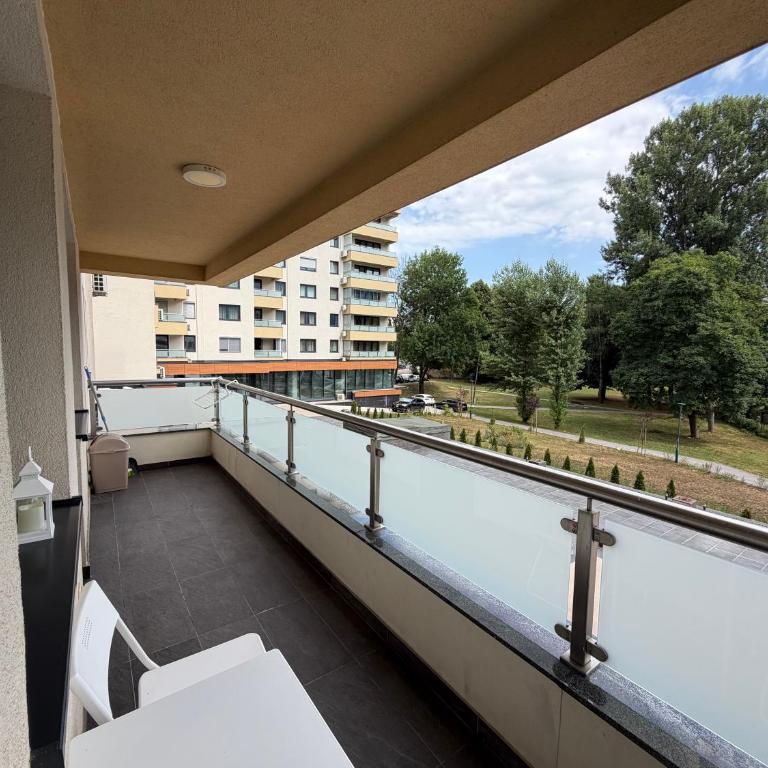 Panamera Luxury Apartment Ilidža - Apartman sa 2 Spavaće Sobe - 2