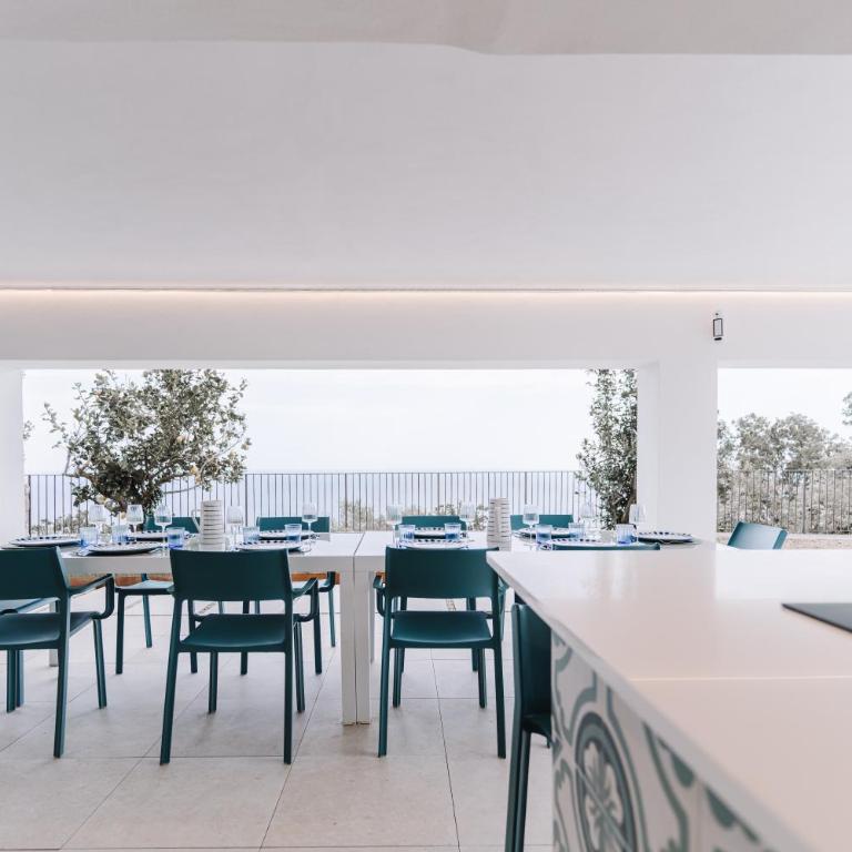 Villa Dequinz Luxury Retreat & Private Infinity Pool - Villa - 33