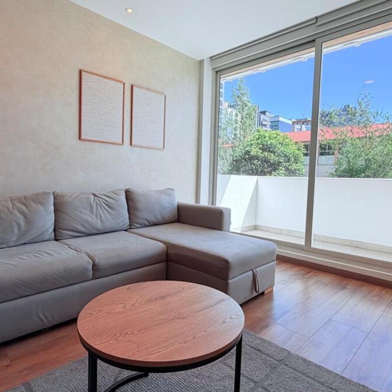 Exclusive Luxury Suite with Pool & Scenic Balcony, wiffi, parking - Apartamento de 1 dormitorio - 3