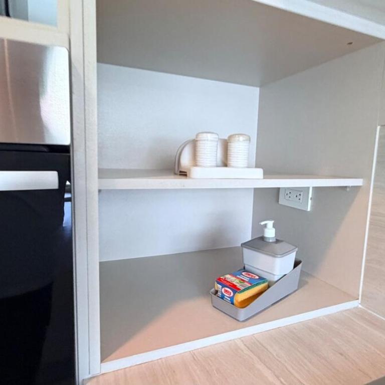Exclusive Luxury Suite with Pool & Scenic Balcony, wiffi, parking - Apartamento de 1 dormitorio - 4