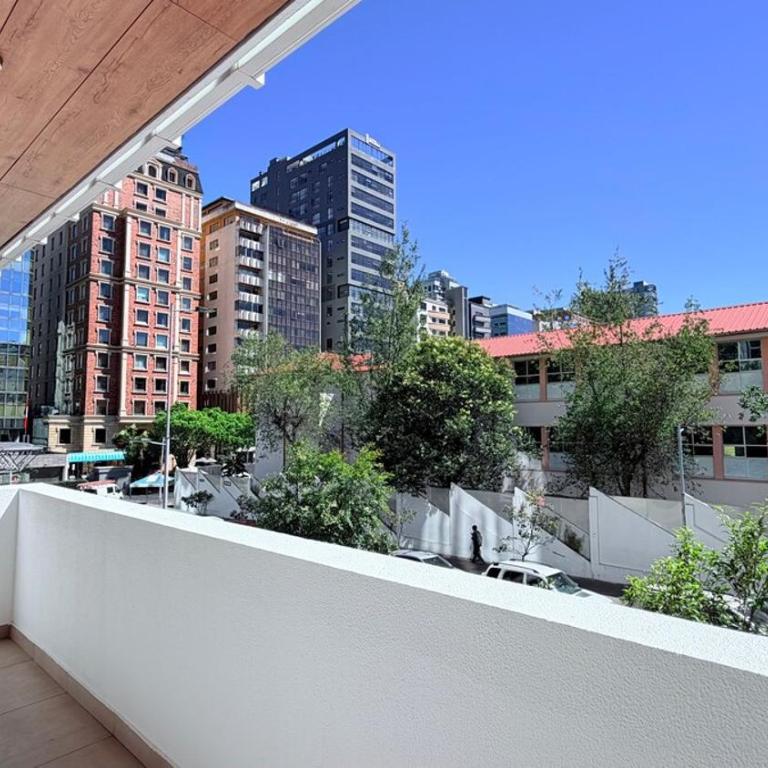 Exclusive Luxury Suite with Pool & Scenic Balcony, wiffi, parking - Apartamento de 1 dormitorio - 25