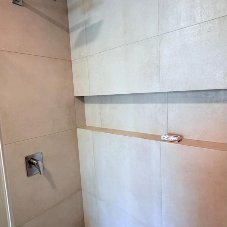 Exclusive Luxury Suite with Pool & Scenic Balcony, wiffi, parking - Apartamento de 1 dormitorio - 26