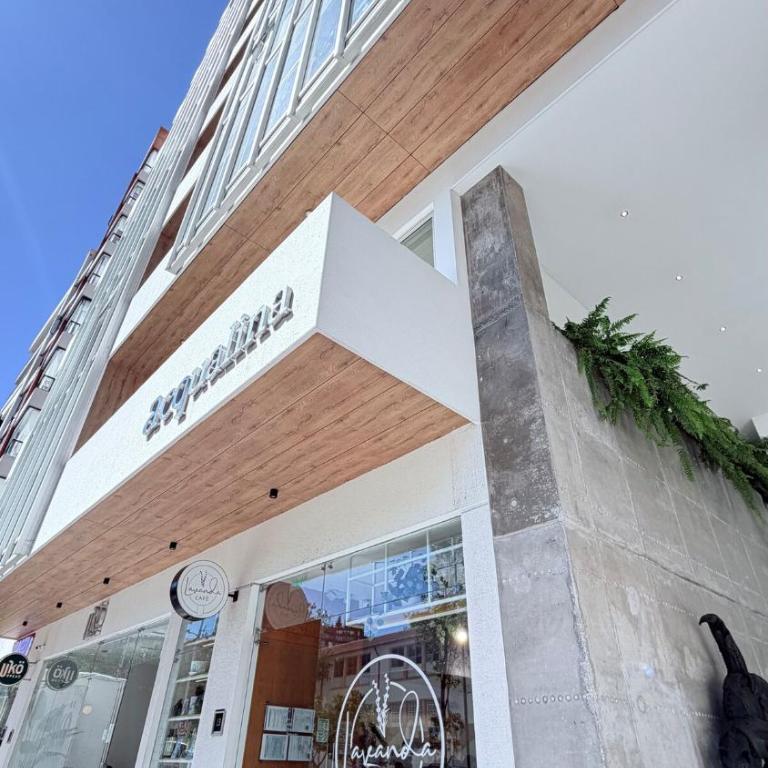 Exclusive Luxury Suite with Pool & Scenic Balcony, wiffi, parking - Apartamento de 1 dormitorio - 36