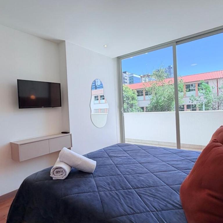 Exclusive Luxury Suite with Pool & Scenic Balcony, wiffi, parking - Apartamento de 1 dormitorio - 42