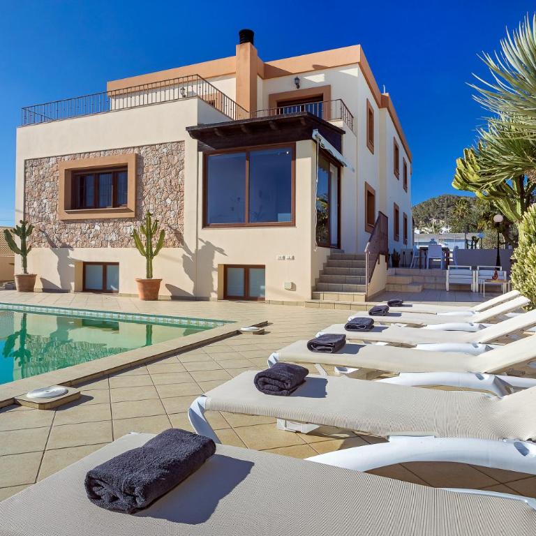 Villa near ibiza Town Sleeps 14 - Villa de 7 dormitorios - 11