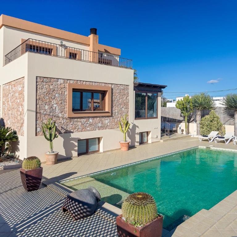 Villa near ibiza Town Sleeps 14 - Villa de 7 dormitorios - 13
