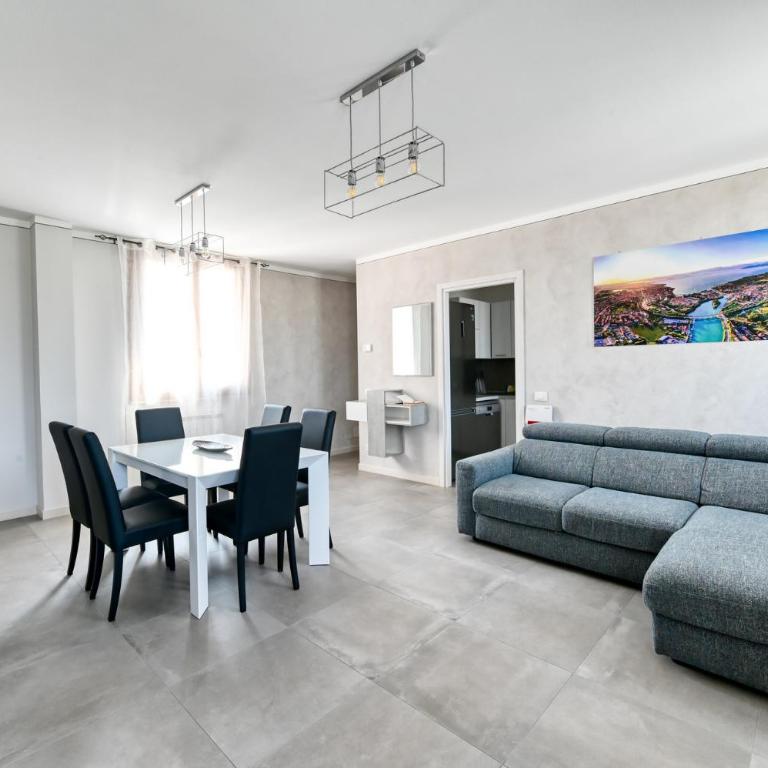 The Bridge - Peschiera Holiday - Appartamento con 2 Camere da Letto - 11