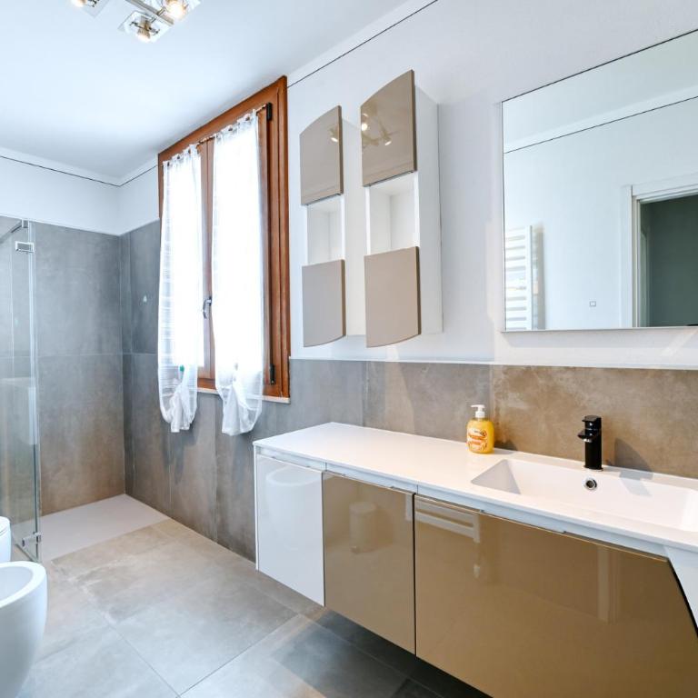 The Bridge - Peschiera Holiday - Appartamento con 2 Camere da Letto - 7