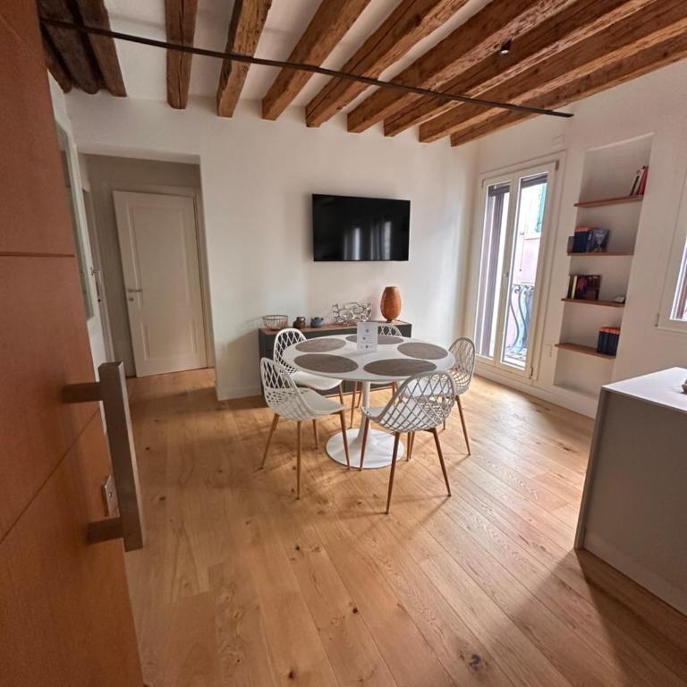 Ca Ducale 2 min da Piazza San Marco e Palazzo Ducale - Apartment - 34