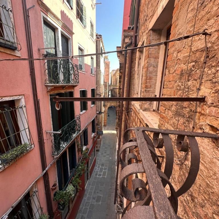 Ca Ducale 2 min da Piazza San Marco e Palazzo Ducale - Apartment - 44