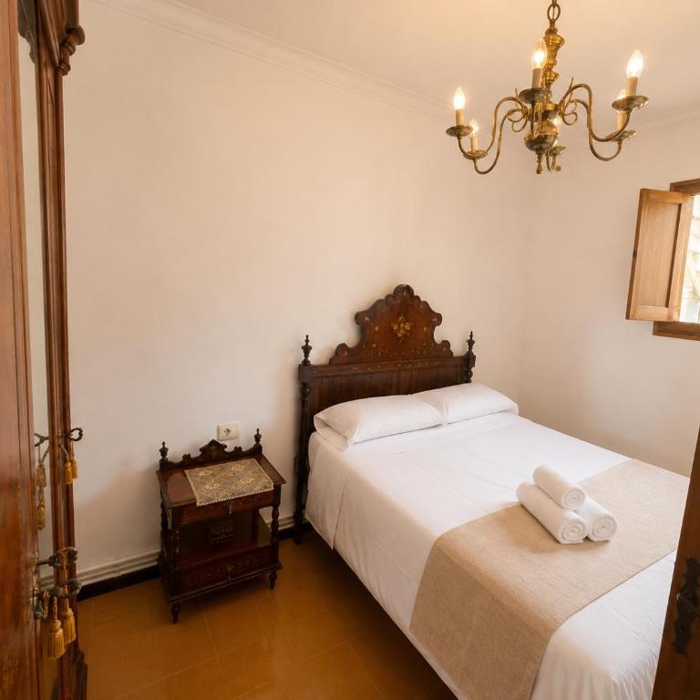 Sa Torre - Casa Mallorquina con encanto - Three-Bedroom House - 13