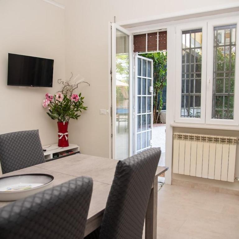 The GreenDen terrace, BBQ & table tennis - Appartamento con 2 Camere da Letto, Balcone e Terrazza - 3
