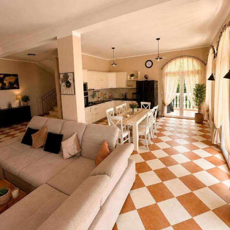 Villa Sky Mountain - Three-Bedroom Villa - 15
