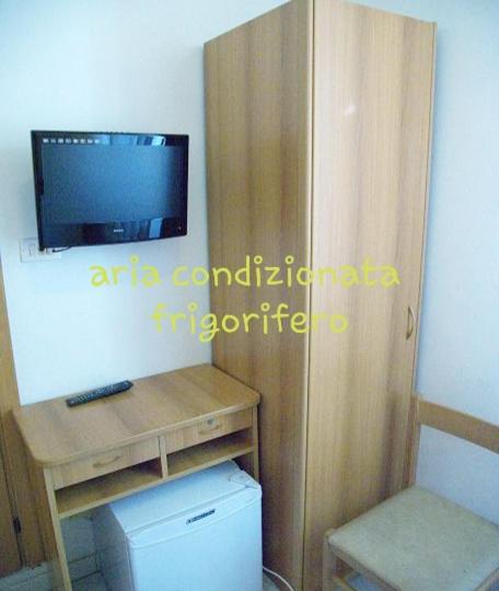 Hotel Annarita-mezza pensione plus- spiaggia inclusa - Camera Singola - 2