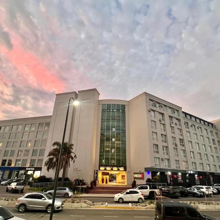 Paraíso en Nordelta, Departamento con vista soñada en Bahia Grande - Apartamento de 1 dormitorio - 62