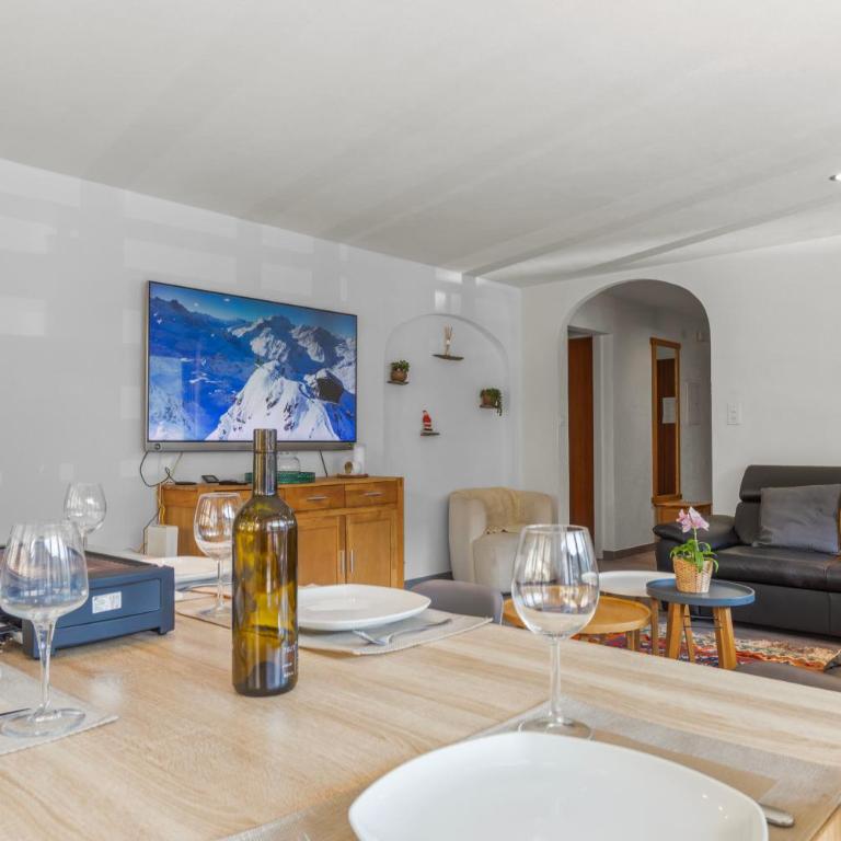 Logement spacieux et charmant - Apartamento de 3 dormitorios - 32