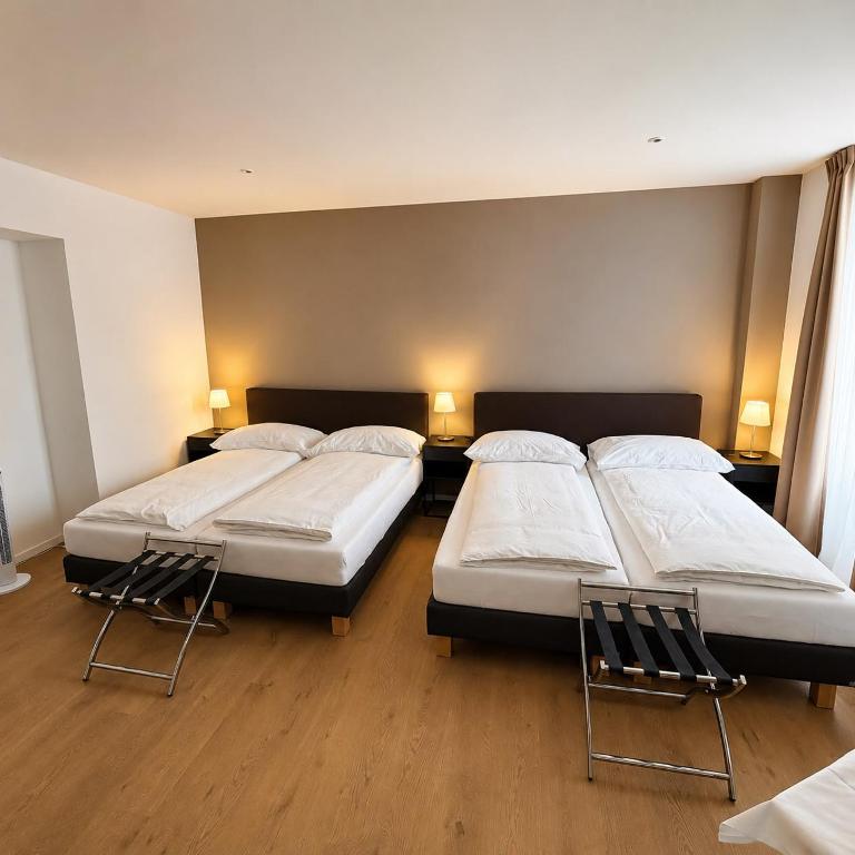 Hotel Splendid - Vierbettzimmer - 1