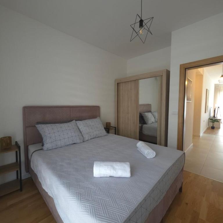 Elif Apartment - Two-Bedroom Apartment - 5