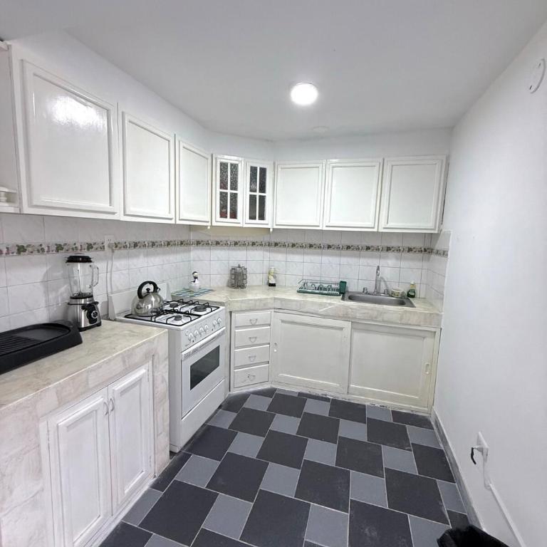 Hospedaje único en Santa María del Mar para 5 personas - One-Bedroom Apartment - 6