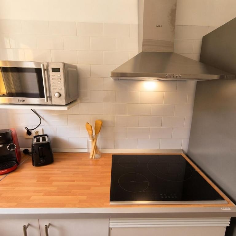 Apartment with view of castle - Apartamento de 2 dormitorios - 15