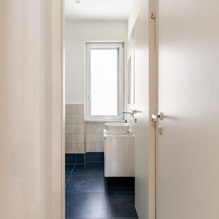 Milano City Suite - Elegance Steps from Duomo - Appartamento con 2 Camere da Letto - 16