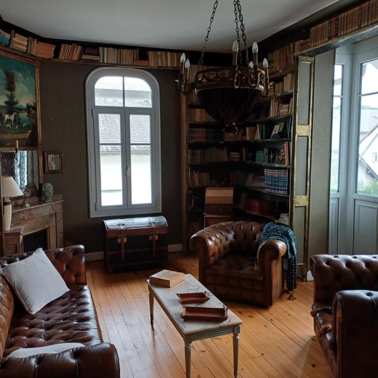 Maison d'Hôtes L'Intemporelle - Chambre Double avec Salle de Bains Privative - 35