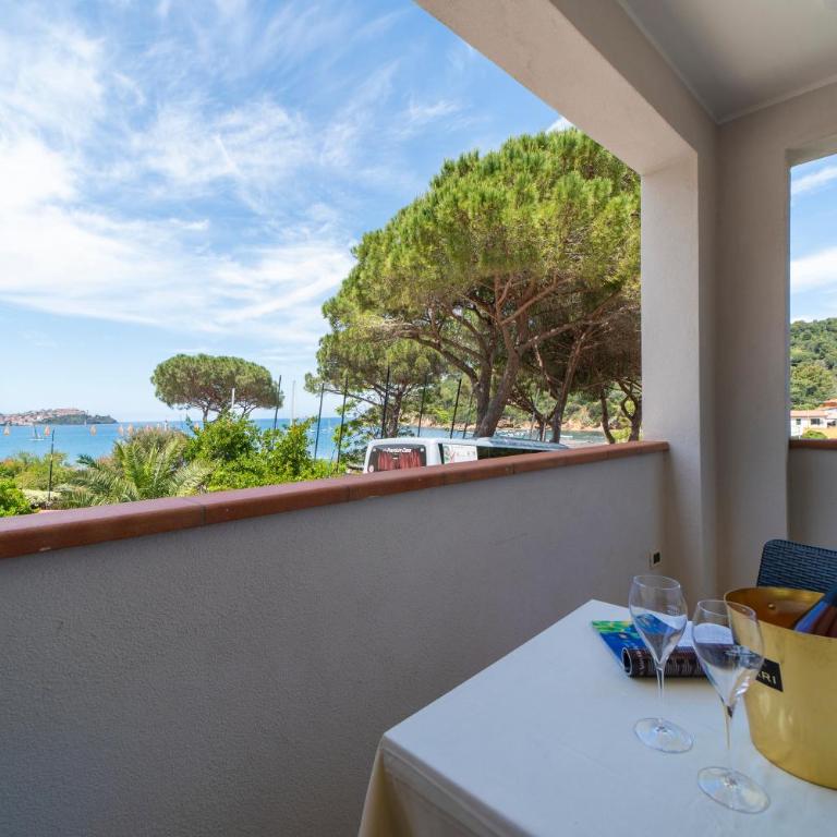 Residence Hotel Villa Mare - Camera Matrimoniale con Vista Mare - 36
