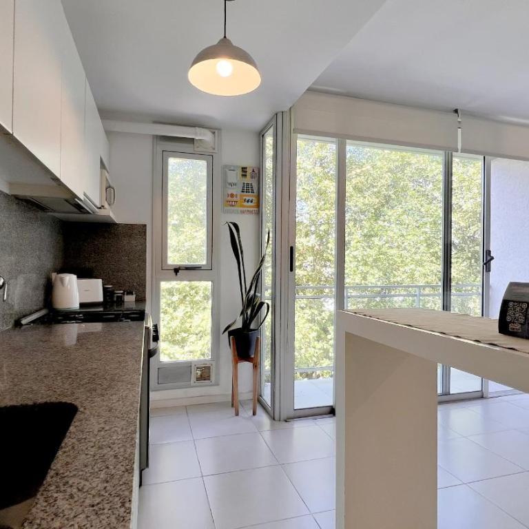 Depto Al A - Depto Zona Playa Grande para 4 PAX Con Cochera - Hola Sur - One-Bedroom Apartment with Balcony - 3