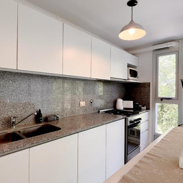 Depto Al A - Depto Zona Playa Grande para 4 PAX Con Cochera - Hola Sur - One-Bedroom Apartment with Balcony - 12