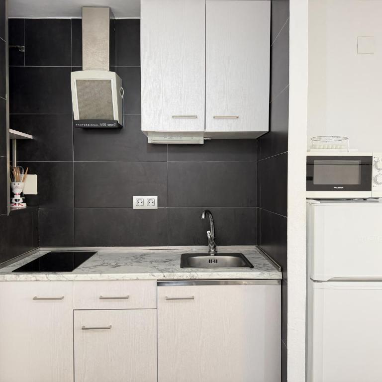 WELCS ESTUDIO 410 EMP con balcon y piscina comunitaria - Apartamento - 8