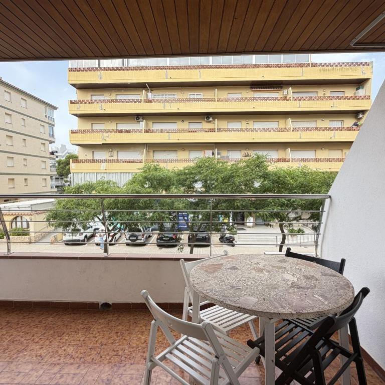 WELCS ESTUDIO 410 EMP con balcon y piscina comunitaria - Apartamento - 2