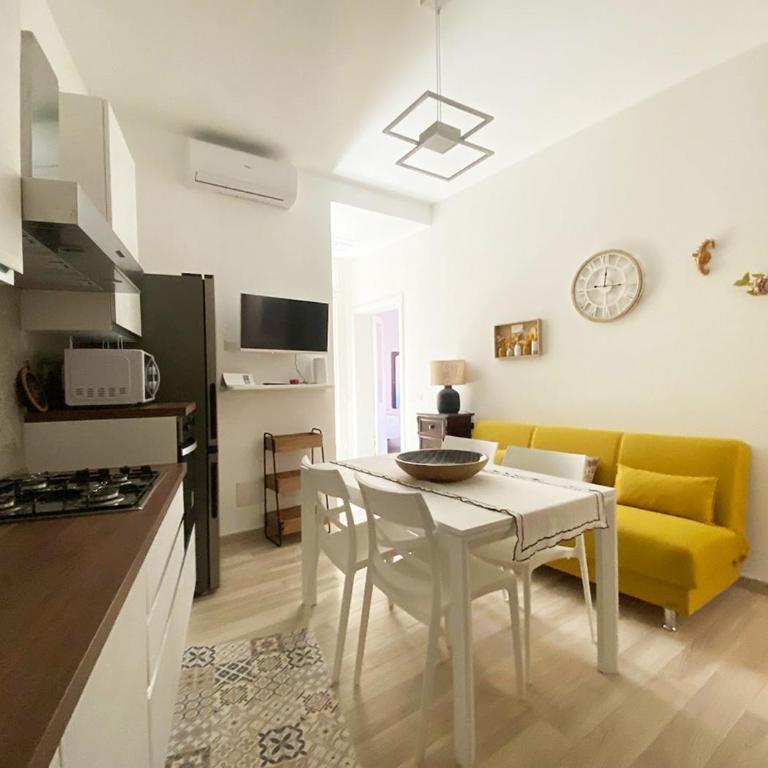 LaureLiving Holiday Home Casa Sabrizio - Two-Bedroom Apartment - 11
