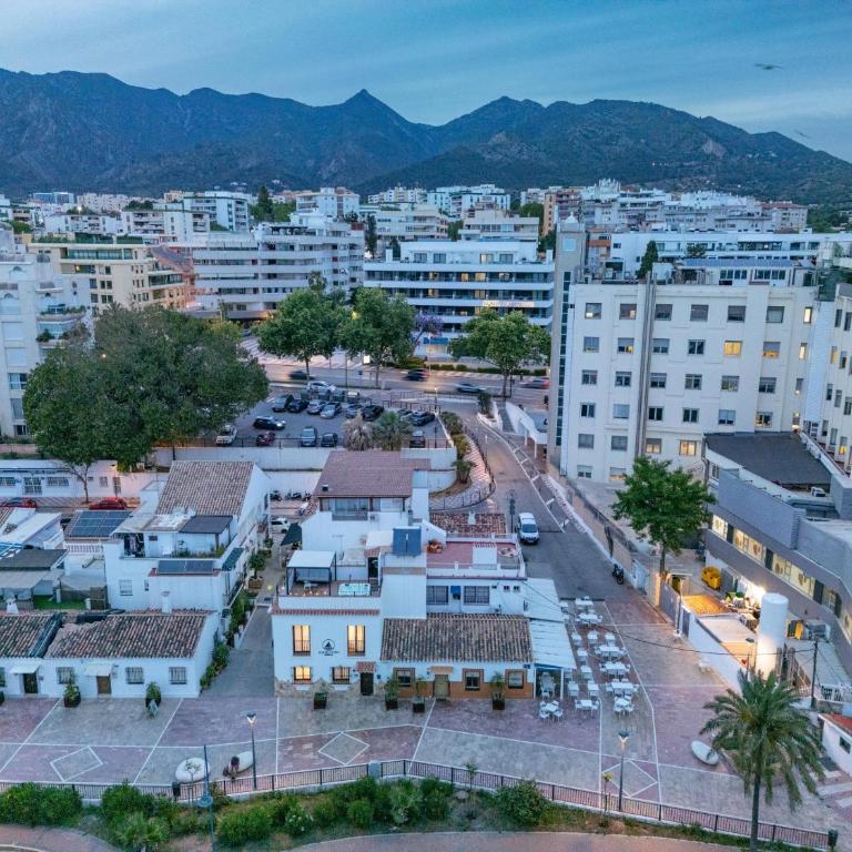 Central Marbella port townhouse w/ jacuzzi - Casa - 33