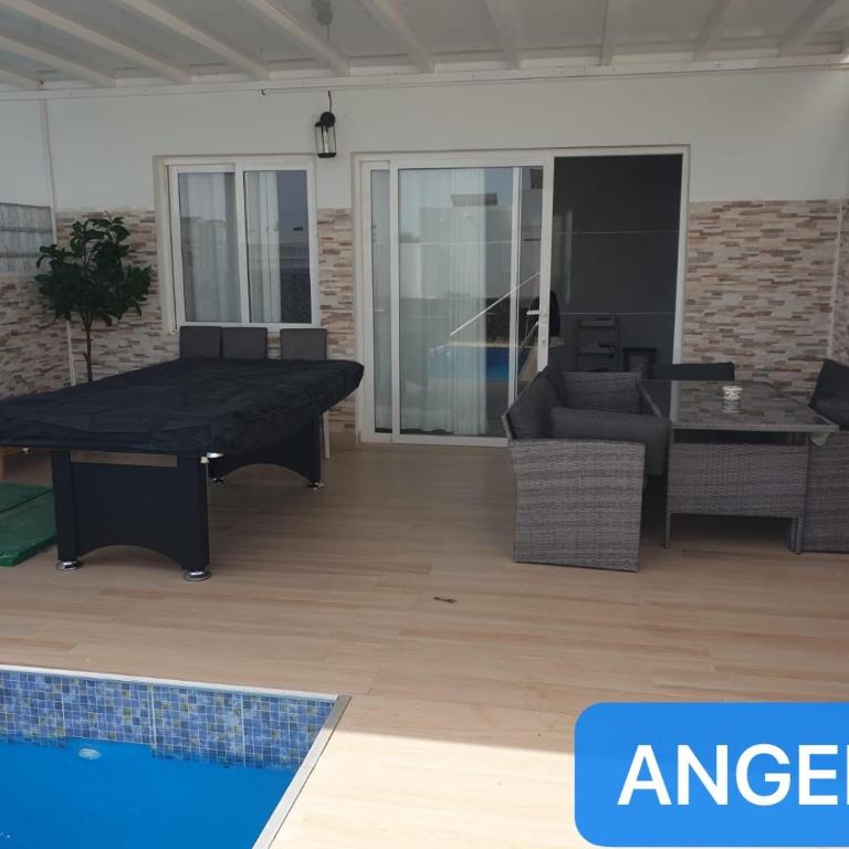Villa Mike & Villa Angela - Three-Bedroom Villa - 1