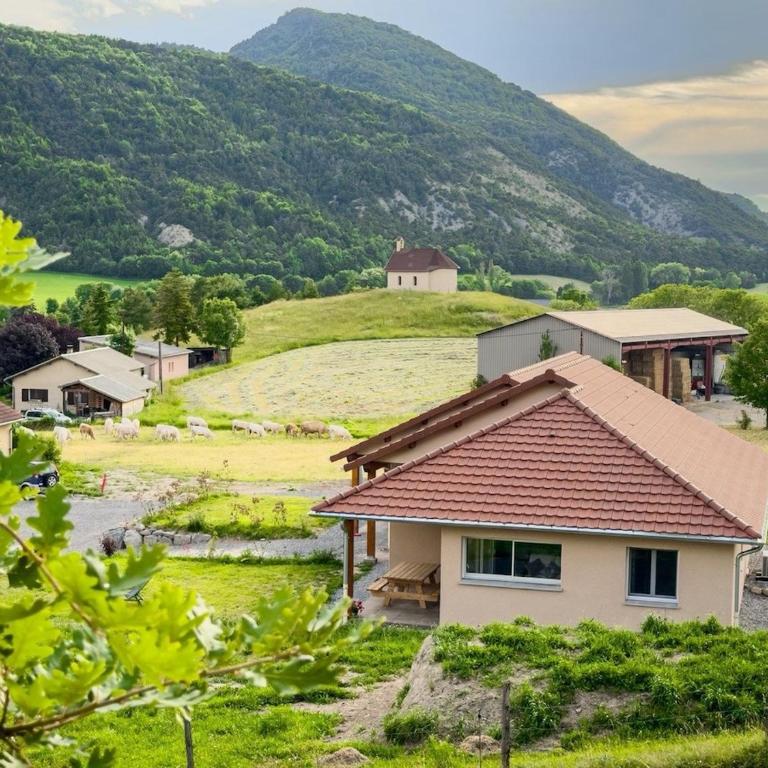 2 Maison mitoyennes avec vue sur les montagnes - Villa 1 Chambre - 24